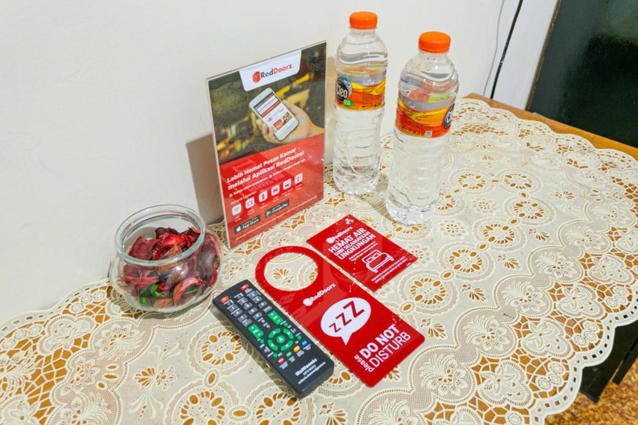 红多兹伊斯兰酒店-近斯拉根中央公园 Sragen 外观 照片